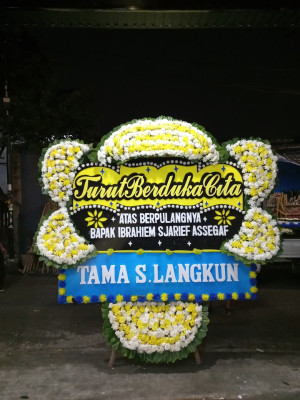Papan Bunga Duka di Tegalbuleud